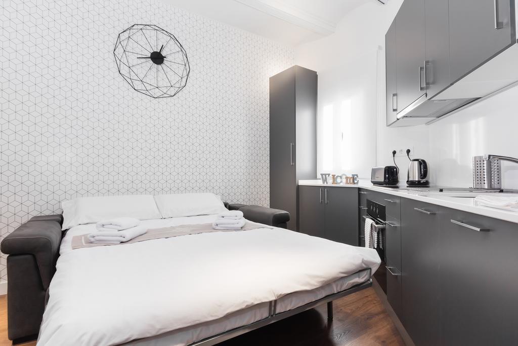 Barcelona Apartments Marina 124 外观 照片